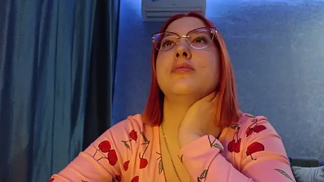 Snapshot of HotBrandyX chatting on 2, 2, 2026 HotBrandyX online show from 2, 2, 2026