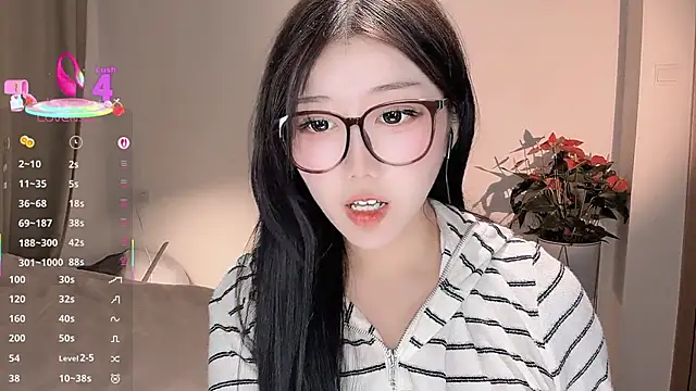 QaQ8886 online show from 21, 10, 2025