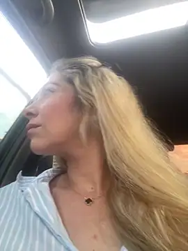 viktoria davis  online show from 9, 2, 2026