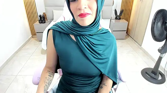 Zulema hamdi online show from 11, 2, 2025