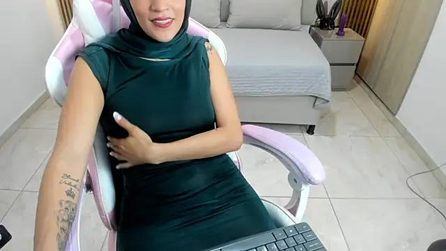 Zulema hamdi online show from 1, 3, 2025