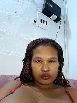 Snapshot of anais_03 chatting on 16, 9, 2025 anais 03 online show from 16, 9, 2025