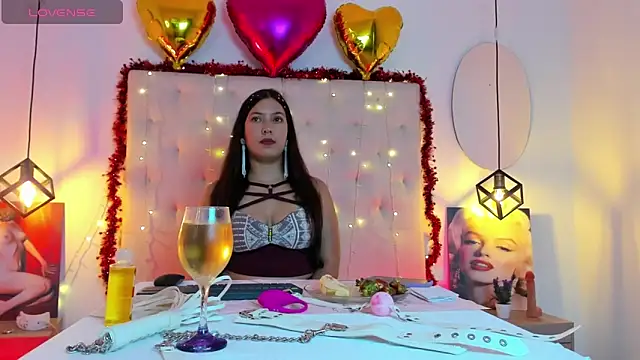 Michelle Jaramillo online show from 13, 2, 2025