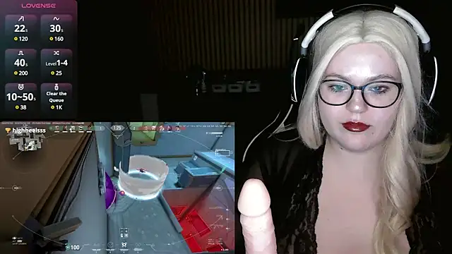 Snapshot of EveBaker04 chatting on 3, 3, 2025 EveBaker04 online show from 3, 3, 2025