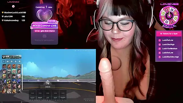 Snapshot of EveBaker04 chatting on 18, 3, 2025 EveBaker04 online show from 18, 3, 2025