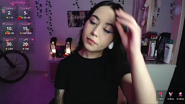 Snapshot of _codeline chatting on 5, 12, 2025 codeline online show from 5, 12, 2025