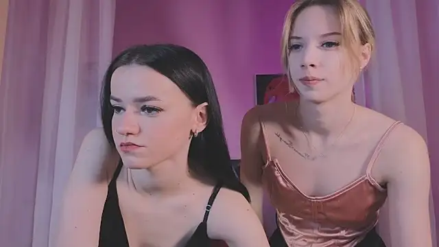 Snapshot of katt__y chatting on 22, 2, 2025 katt y online show from 22, 2, 2025