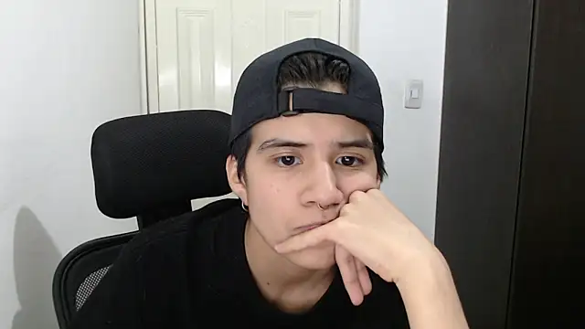 Dha lia0 online show from 28, 1, 2025