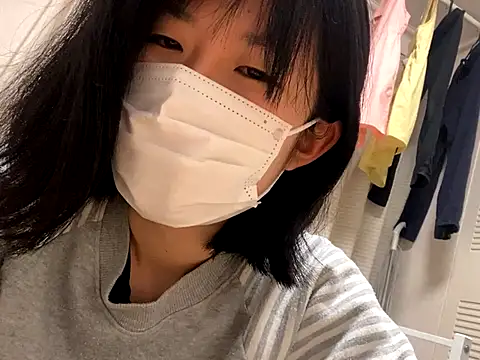 Snapshot of riri_riri_jp chatting on 29, 11, 2025 riri riri jp online show from 29, 11, 2025