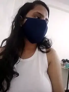 Snapshot of tasty_Chocobaar chatting on 2, 12, 2025 tasty Chocobaar online show from 2, 12, 2025