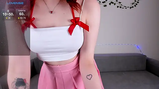 Snapshot of EmmyStar_ chatting on 13, 3, 2025 EmmyStar  online show from 13, 3, 2025