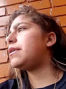 Snapshot of Kitten_Cam chatting on 30, 9, 2025 Kitten Cam online show from 30, 9, 2025