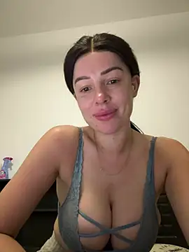 Snapshot of SexySophiaax chatting on 12, 3, 2025 SexySophiaax online show from 12, 3, 2025