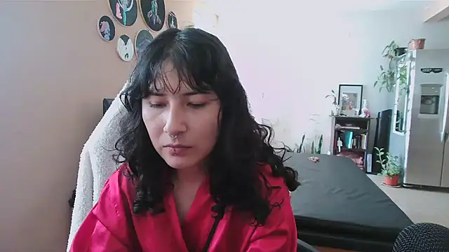 Snapshot of GinnyDelice chatting on 11, 10, 2025 GinnyDelice online show from 11, 10, 2025