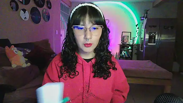 Snapshot of GinnyDelice chatting on 10, 1, 2026 GinnyDelice online show from 10, 1, 2026