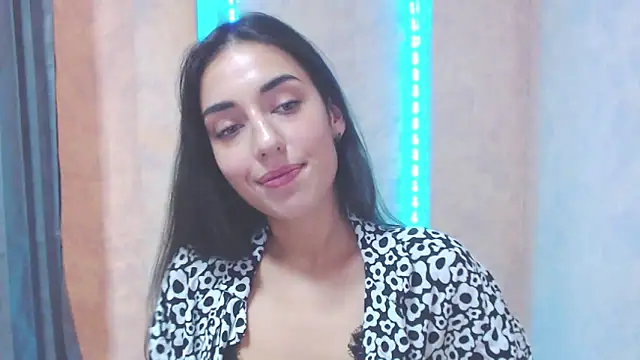 Snapshot of Lovelllyy chatting on 24, 9, 2025 Lovelllyy online show from 24, 9, 2025
