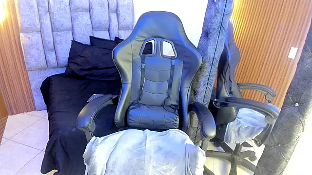 Snapshot of Hiraku_dl chatting on 16, 2, 2025 Hiraku dl online show from 16, 2, 2025