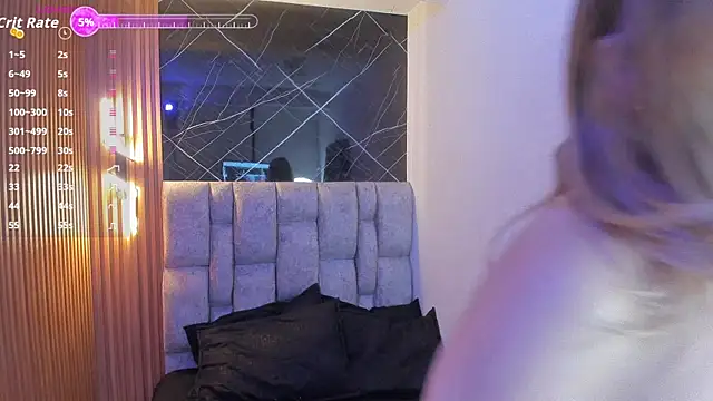 Snapshot of Hiraku_dl chatting on 10, 11, 2025 Hiraku dl online show from 10, 11, 2025