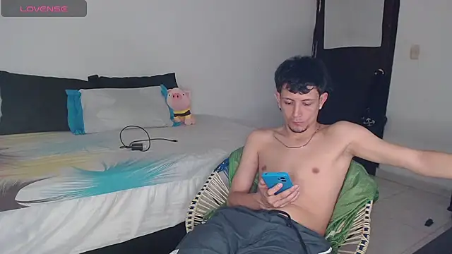 cute mathew online show from 18, 3, 2025