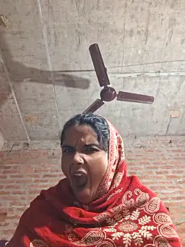 Snapshot of Sexy_Tanya69 chatting on 18, 12, 2025 Sexy Tanya69 online show from 18, 12, 2025