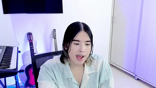 Snapshot of JordiWilld chatting on 25, 10, 2025 JordiWilld online show from 25, 10, 2025