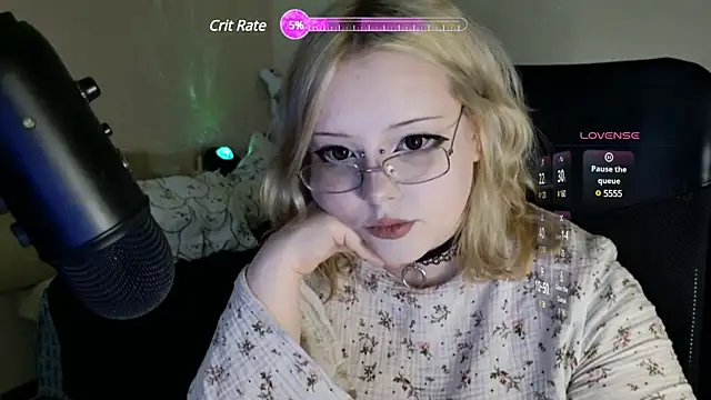 Electro doll online show from 5, 3, 2025