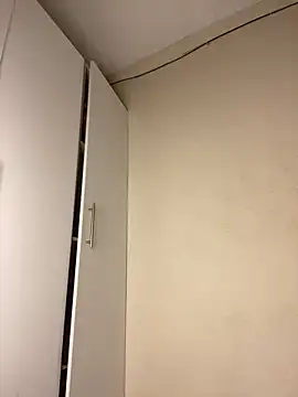 Snapshot of Spicey-CheekssX chatting on 9, 10, 2025 Spicey-CheekssX online show from 9, 10, 2025