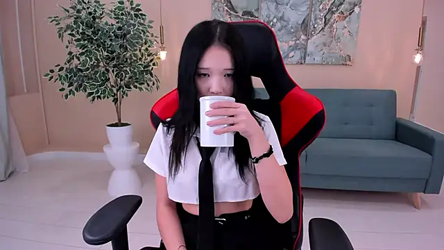 AnneCurtis online show from 25, 2, 2025