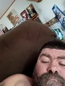 Snapshot of Rcraigue4 chatting on 12, 10, 2025 Rcraigue4 online show from 12, 10, 2025