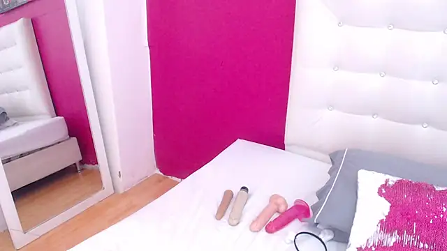 tinyy whore18 online show from 27, 2, 2025