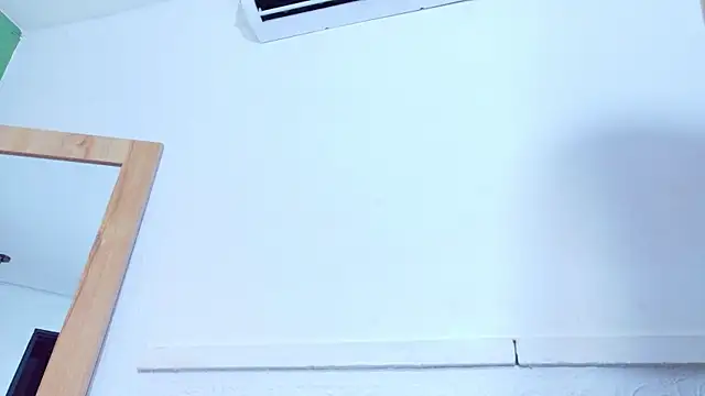 tinyy whore18 online show from 7, 4, 2026