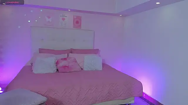 ScarlettDreamss7 online show from 2, 11, 2025