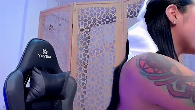 sophierooy22 online show from 18, 12, 2024