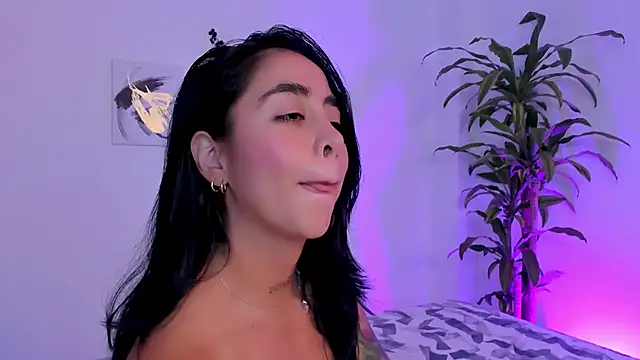 sophierooy22 online show from 11, 3, 2025