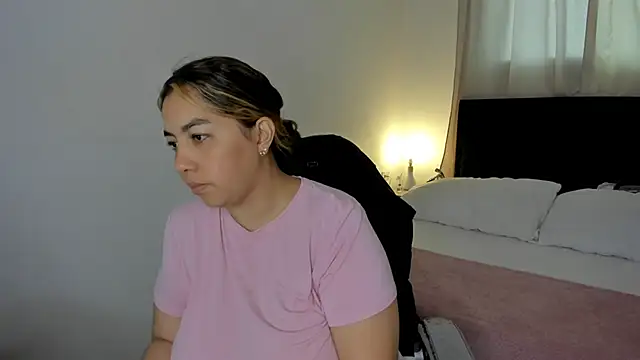 brithany olson25 online show from 6, 2, 2026