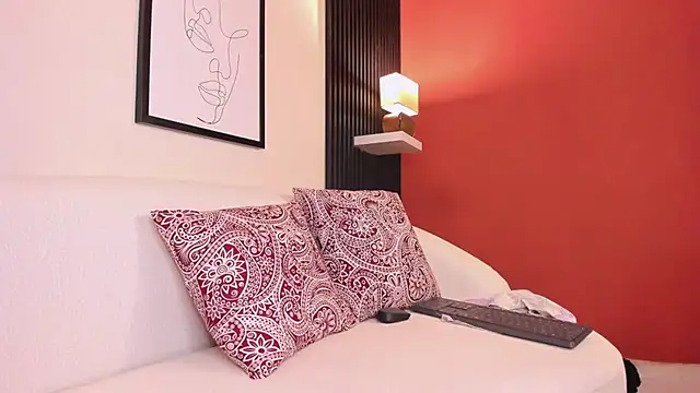 Ayha khalaf online show from 5, 3, 2025