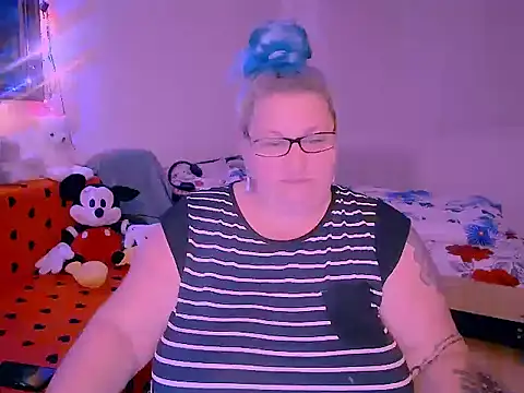 mayamayx online show from 29, 11, 2025