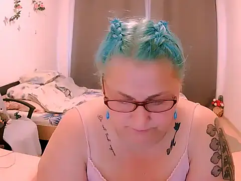 mayamayx online show from 5, 7, 2026