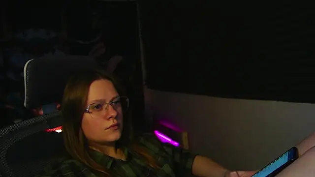 TessaSwans online show from 31, 1, 2025