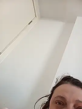 HotHornyEmmaX online show from 19, 3, 2026