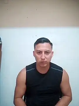 Snapshot of LuisMex1998 chatting on 31, 10, 2025 LuisMex1998 online show from 31, 10, 2025