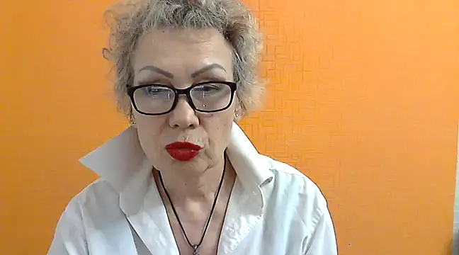 NessyJenixs online show from 17, 3, 2025