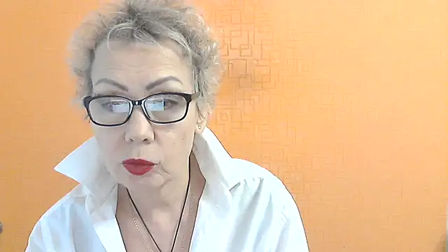 Snapshot of NessyJenixs chatting on 18, 12, 2025 NessyJenixs online show from 18, 12, 2025