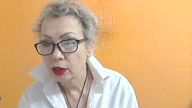 Snapshot of NessyJenixs chatting on 19, 12, 2025 NessyJenixs online show from 19, 12, 2025