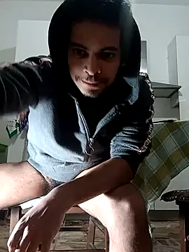 Snapshot of cingonduro chatting on 4, 2, 2025 cingonduro online show from 4, 2, 2025