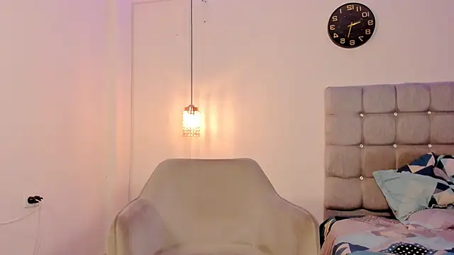 Snapshot of Tylerdrdn chatting on 14, 11, 2025 Tylerdrdn online show from 14, 11, 2025