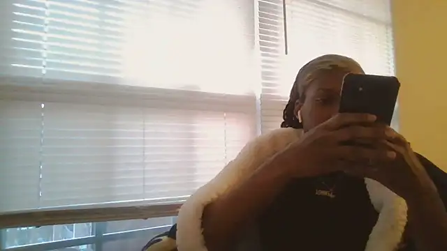 Snapshot of theprettysoles chatting on 26, 2, 2025 theprettysoles online show from 26, 2, 2025