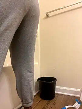 Snapshot of theprettysoles chatting on 6, 10, 2025 theprettysoles online show from 6, 10, 2025