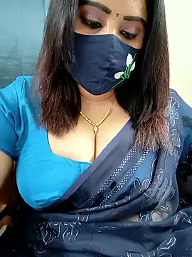 Queenflowerr online show from 14, 5, 2026