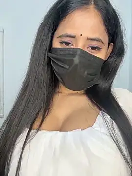 Hot honey77 online show from 4, 11, 2025